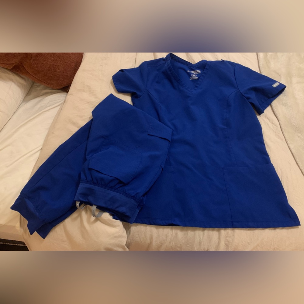Maevn- galaxy blue scrubs